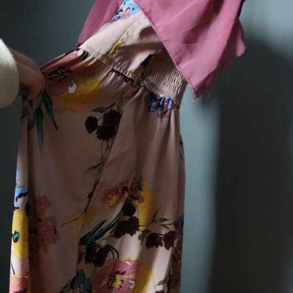 Pink Ruffle Dress - Picture 4 of 4